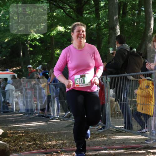 28.09.2025 - 33. Volkslauf durch das schöne Alstertal Strokosch-Dieckow http://msf.ph/oto/8963123 28.09.2025 11:01:47 Ziel 4016 meine-sportfotos.de
