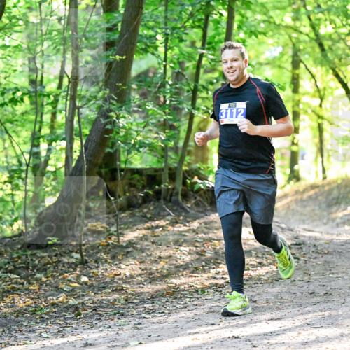 28.09.2025 - 33. Volkslauf durch das schöne Alstertal Dr. Thomas Lammeyer http://msf.ph/oto/8963124 28.09.2025 11:14:03 Laufen 3112 meine-sportfotos.de