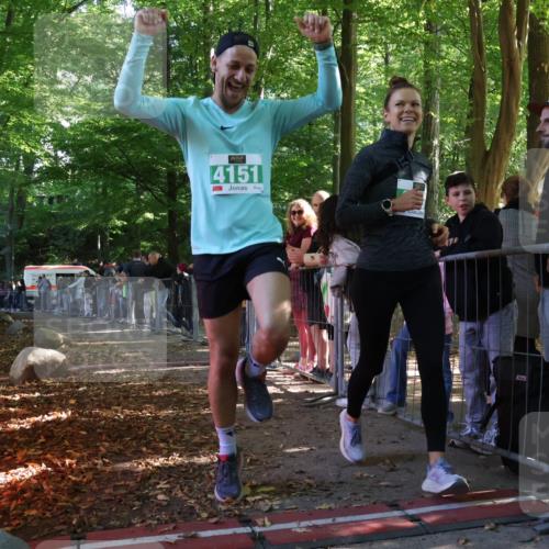 28.09.2025 - 33. Volkslauf durch das schöne Alstertal Strokosch-Dieckow http://msf.ph/oto/8963344 28.09.2025 11:03:12 Ziel  meine-sportfotos.de