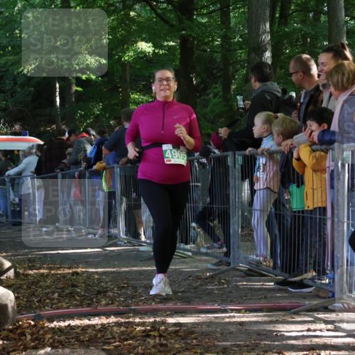 28.09.2025 - 33. Volkslauf durch das schöne Alstertal Strokosch-Dieckow http://msf.ph/oto/8963372 28.09.2025 11:03:29 Ziel 4071, 4905 meine-sportfotos.de