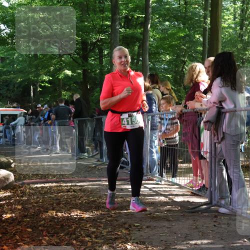 28.09.2025 - 33. Volkslauf durch das schöne Alstertal Strokosch-Dieckow http://msf.ph/oto/8963550 28.09.2025 11:04:24 Ziel 4158 meine-sportfotos.de
