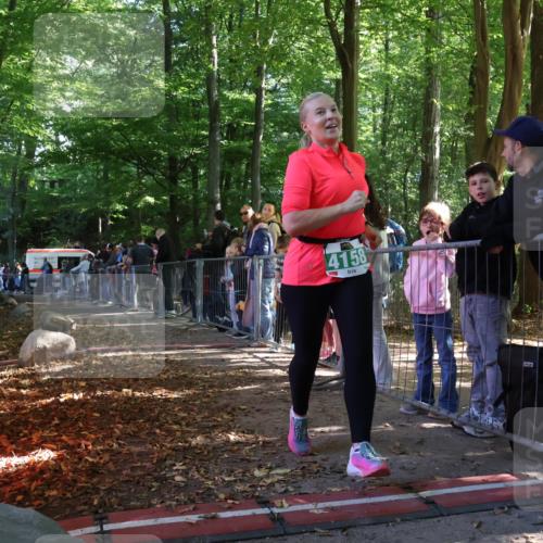 28.09.2025 - 33. Volkslauf durch das schöne Alstertal Strokosch-Dieckow http://msf.ph/oto/8963552 28.09.2025 11:04:25 Ziel  meine-sportfotos.de