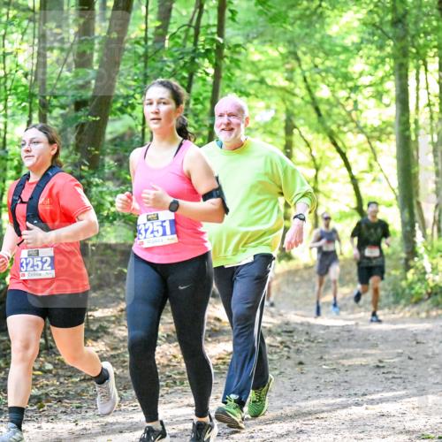28.09.2025 - 33. Volkslauf durch das schöne Alstertal Dr. Thomas Lammeyer http://msf.ph/oto/8963615 28.09.2025 11:16:14 Laufen 3252, 3251 meine-sportfotos.de