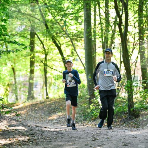 28.09.2025 - 33. Volkslauf durch das schöne Alstertal Dr. Thomas Lammeyer http://msf.ph/oto/8963653 28.09.2025 11:16:22 Laufen 3402, 3401 meine-sportfotos.de