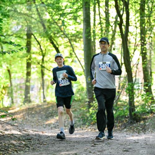 28.09.2025 - 33. Volkslauf durch das schöne Alstertal Dr. Thomas Lammeyer http://msf.ph/oto/8963660 28.09.2025 11:16:23 Laufen 3402, 3401 meine-sportfotos.de