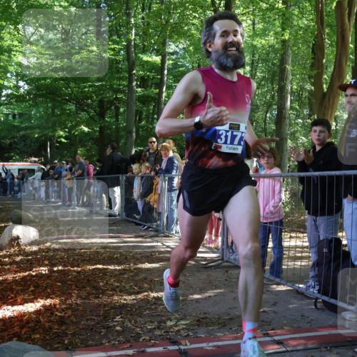 28.09.2025 - 33. Volkslauf durch das schöne Alstertal Strokosch-Dieckow http://msf.ph/oto/8963758 28.09.2025 11:07:02 Ziel  meine-sportfotos.de