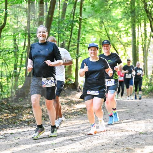 28.09.2025 - 33. Volkslauf durch das schöne Alstertal Dr. Thomas Lammeyer http://msf.ph/oto/8963786 28.09.2025 11:17:12 Laufen 3952, 3337, 3154 meine-sportfotos.de