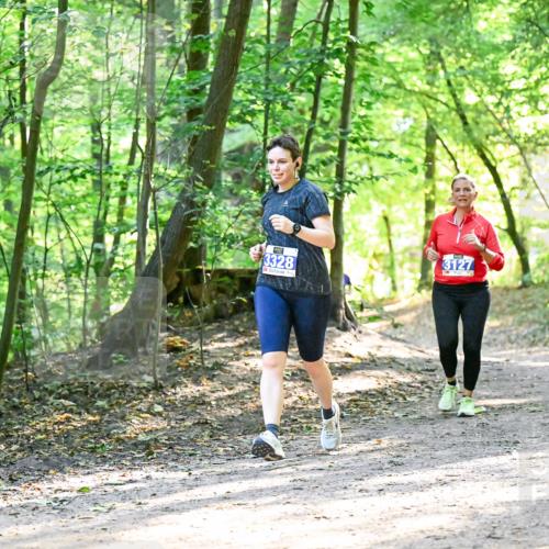 28.09.2025 - 33. Volkslauf durch das schöne Alstertal Dr. Thomas Lammeyer http://msf.ph/oto/8963805 28.09.2025 11:17:16 Laufen 3328, 3127, 3128 meine-sportfotos.de