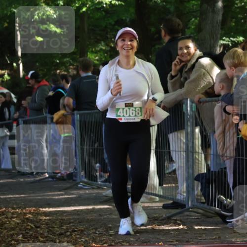 28.09.2025 - 33. Volkslauf durch das schöne Alstertal Strokosch-Dieckow http://msf.ph/oto/8963858 28.09.2025 11:08:41 Ziel 4068 meine-sportfotos.de