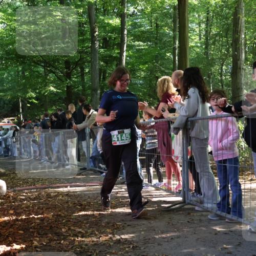 28.09.2025 - 33. Volkslauf durch das schöne Alstertal Strokosch-Dieckow http://msf.ph/oto/8964003 28.09.2025 11:09:25 Ziel  meine-sportfotos.de