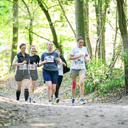 28.09.2025 - 33. Volkslauf durch das schöne Alstertal Dr. Thomas Lammeyer http://msf.ph/oto/8964049 28.09.2025 11:18:41 Laufen 3195, 3058, 3057 meine-sportfotos.de