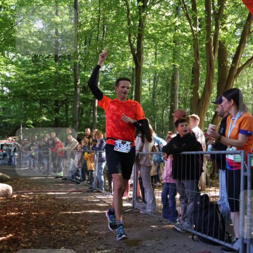 28.09.2025 - 33. Volkslauf durch das schöne Alstertal Strokosch-Dieckow http://msf.ph/oto/8964071 28.09.2025 11:09:59 Ziel  meine-sportfotos.de