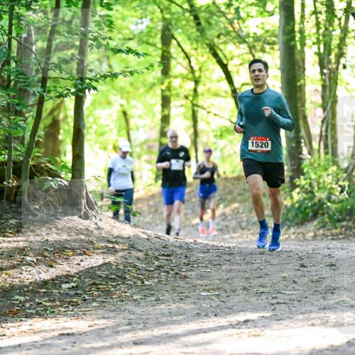 28.09.2025 - 33. Volkslauf durch das schöne Alstertal Dr. Thomas Lammeyer http://msf.ph/oto/8964197 28.09.2025 11:19:30 Laufen 1520 meine-sportfotos.de