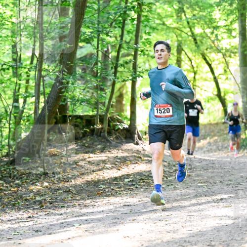 28.09.2025 - 33. Volkslauf durch das schöne Alstertal Dr. Thomas Lammeyer http://msf.ph/oto/8964210 28.09.2025 11:19:32 Laufen 1520 meine-sportfotos.de