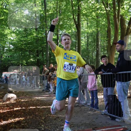 28.09.2025 - 33. Volkslauf durch das schöne Alstertal Strokosch-Dieckow http://msf.ph/oto/8964249 28.09.2025 11:11:44 Ziel  meine-sportfotos.de
