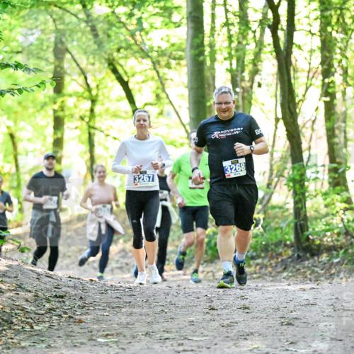 28.09.2025 - 33. Volkslauf durch das schöne Alstertal Dr. Thomas Lammeyer http://msf.ph/oto/8964255 28.09.2025 11:19:43 Laufen 3267, 3268 meine-sportfotos.de