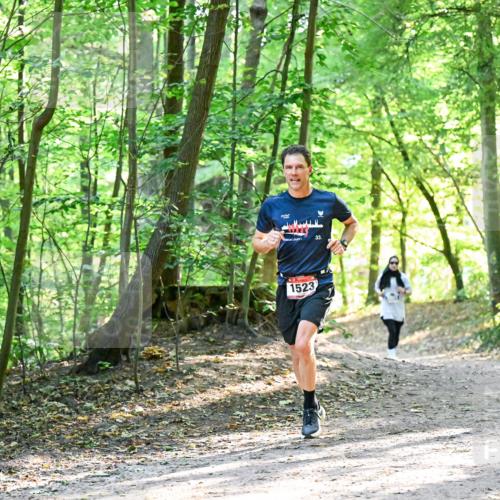 28.09.2025 - 33. Volkslauf durch das schöne Alstertal Dr. Thomas Lammeyer http://msf.ph/oto/8964365 28.09.2025 11:20:24 Laufen 1523 meine-sportfotos.de