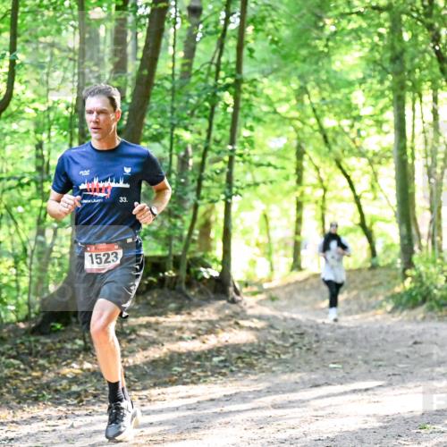 28.09.2025 - 33. Volkslauf durch das schöne Alstertal Dr. Thomas Lammeyer http://msf.ph/oto/8964371 28.09.2025 11:20:25 Laufen 1523, 33 meine-sportfotos.de