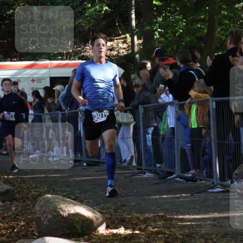 28.09.2025 - 33. Volkslauf durch das schöne Alstertal Strokosch-Dieckow http://msf.ph/oto/8964686 28.09.2025 11:14:47 Ziel 3079, 3362, 3366, 3923, 3924 meine-sportfotos.de