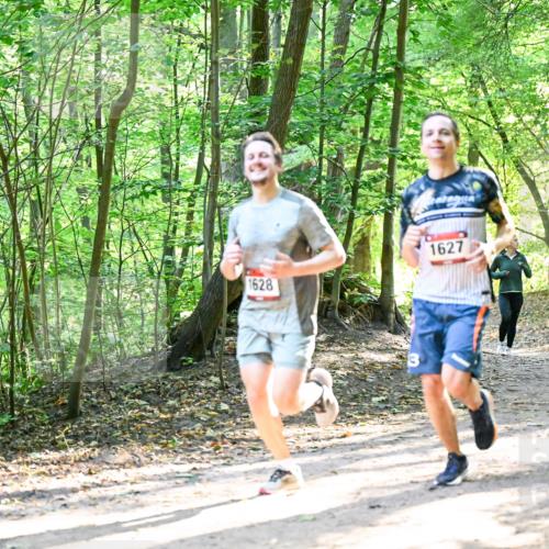 28.09.2025 - 33. Volkslauf durch das schöne Alstertal Dr. Thomas Lammeyer http://msf.ph/oto/8964815 28.09.2025 11:23:50 Laufen 1627, 1628 meine-sportfotos.de