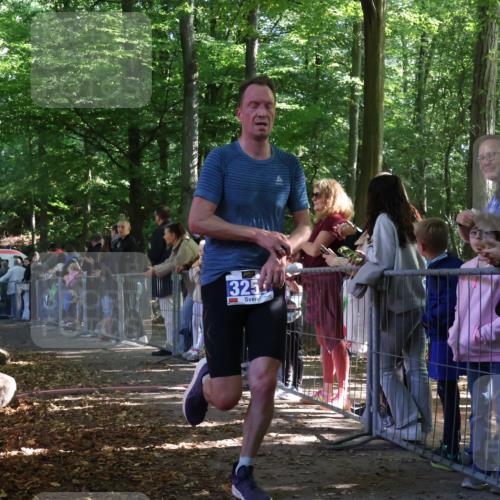 28.09.2025 - 33. Volkslauf durch das schöne Alstertal Strokosch-Dieckow http://msf.ph/oto/8964918 28.09.2025 11:16:12 Ziel 3256 meine-sportfotos.de
