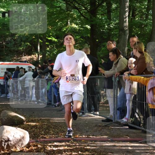 28.09.2025 - 33. Volkslauf durch das schöne Alstertal Strokosch-Dieckow http://msf.ph/oto/8964956 28.09.2025 11:16:31 Ziel 3925 meine-sportfotos.de