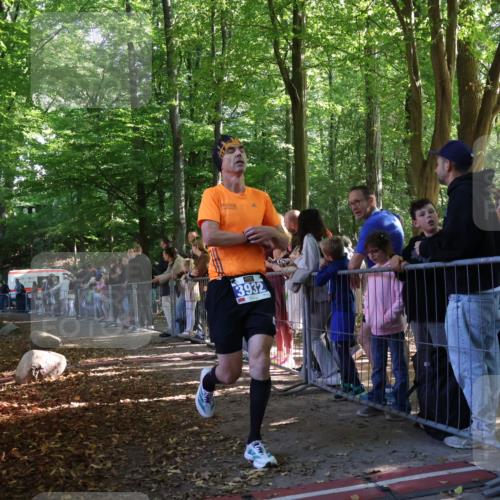 28.09.2025 - 33. Volkslauf durch das schöne Alstertal Strokosch-Dieckow http://msf.ph/oto/8965016 28.09.2025 11:16:42 Ziel 3932 meine-sportfotos.de
