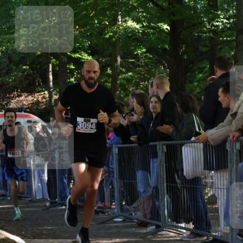 28.09.2025 - 33. Volkslauf durch das schöne Alstertal Strokosch-Dieckow http://msf.ph/oto/8965104 28.09.2025 11:17:52 Ziel 1502, 3094 meine-sportfotos.de