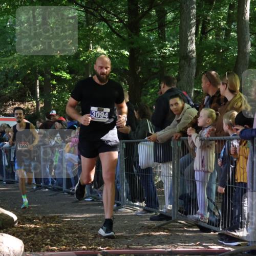 28.09.2025 - 33. Volkslauf durch das schöne Alstertal Strokosch-Dieckow http://msf.ph/oto/8965105 28.09.2025 11:17:53 Ziel 1502, 3094, 3906 meine-sportfotos.de