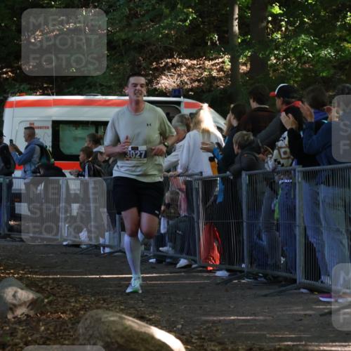 28.09.2025 - 33. Volkslauf durch das schöne Alstertal Strokosch-Dieckow http://msf.ph/oto/8965186 28.09.2025 11:19:41 Ziel 3027 meine-sportfotos.de