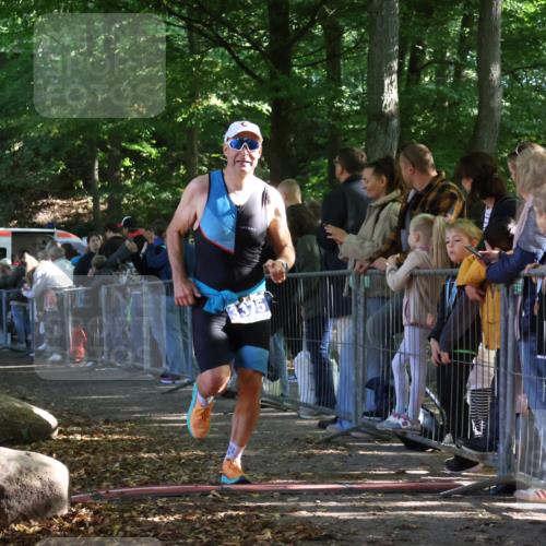 28.09.2025 - 33. Volkslauf durch das schöne Alstertal Strokosch-Dieckow http://msf.ph/oto/8965199 28.09.2025 11:19:51 Ziel 1503, 3219, 3307, 3375 meine-sportfotos.de