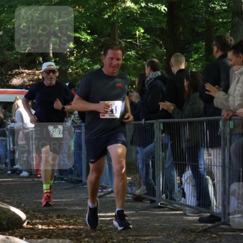 28.09.2025 - 33. Volkslauf durch das schöne Alstertal Strokosch-Dieckow http://msf.ph/oto/8965205 28.09.2025 11:19:55 Ziel 1503, 3219, 3307 meine-sportfotos.de