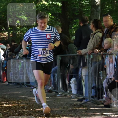 28.09.2025 - 33. Volkslauf durch das schöne Alstertal Strokosch-Dieckow http://msf.ph/oto/8965218 28.09.2025 11:20:05 Ziel 3134 meine-sportfotos.de