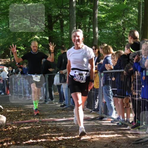 28.09.2025 - 33. Volkslauf durch das schöne Alstertal Strokosch-Dieckow http://msf.ph/oto/8965227 28.09.2025 11:20:19 Ziel 3076, 3957 meine-sportfotos.de