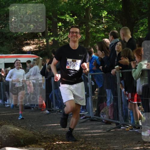 28.09.2025 - 33. Volkslauf durch das schöne Alstertal Strokosch-Dieckow http://msf.ph/oto/8965286 28.09.2025 11:21:52 Ziel 3031, 3052, 3916 meine-sportfotos.de