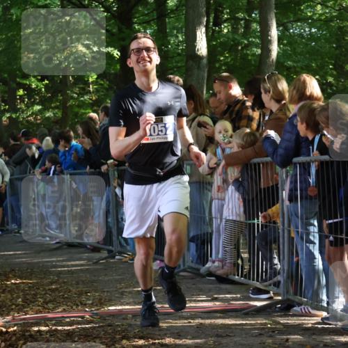 28.09.2025 - 33. Volkslauf durch das schöne Alstertal Strokosch-Dieckow http://msf.ph/oto/8965288 28.09.2025 11:21:53 Ziel 3024, 3031, 3052, 3907 meine-sportfotos.de