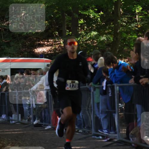 28.09.2025 - 33. Volkslauf durch das schöne Alstertal Strokosch-Dieckow http://msf.ph/oto/8965305 28.09.2025 11:22:12 Ziel 3030, 3176, 3292, 3927 meine-sportfotos.de
