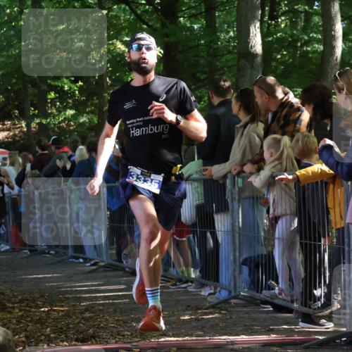 28.09.2025 - 33. Volkslauf durch das schöne Alstertal Strokosch-Dieckow http://msf.ph/oto/8965318 28.09.2025 11:22:23 Ziel 3014, 3169, 3295, 3331, 3335 meine-sportfotos.de
