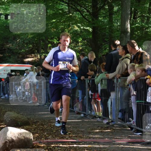 28.09.2025 - 33. Volkslauf durch das schöne Alstertal Strokosch-Dieckow http://msf.ph/oto/8965362 28.09.2025 11:22:58 Ziel 3042, 3418, 3941 meine-sportfotos.de