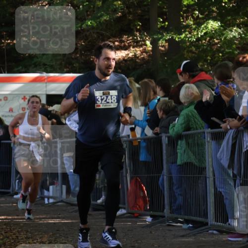 28.09.2025 - 33. Volkslauf durch das schöne Alstertal Strokosch-Dieckow http://msf.ph/oto/8965395 28.09.2025 11:23:31 Ziel 3248, 3333, 3929, 3948 meine-sportfotos.de