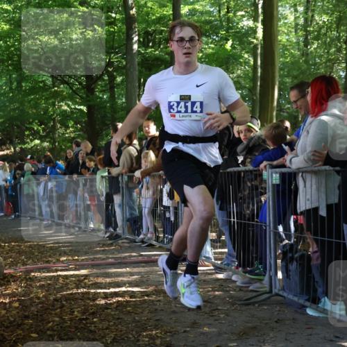 28.09.2025 - 33. Volkslauf durch das schöne Alstertal Strokosch-Dieckow http://msf.ph/oto/8965431 28.09.2025 11:23:56 Ziel 3414, 3956 meine-sportfotos.de
