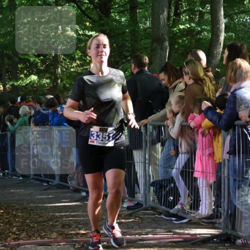 28.09.2025 - 33. Volkslauf durch das schöne Alstertal Strokosch-Dieckow http://msf.ph/oto/8965496 28.09.2025 11:25:00 Ziel 3273, 3280, 3351 meine-sportfotos.de