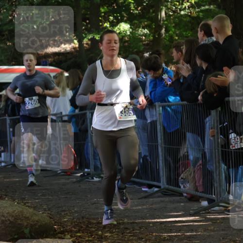 28.09.2025 - 33. Volkslauf durch das schöne Alstertal Strokosch-Dieckow http://msf.ph/oto/8965507 28.09.2025 11:25:14 Ziel 3260, 3385, 3408 meine-sportfotos.de