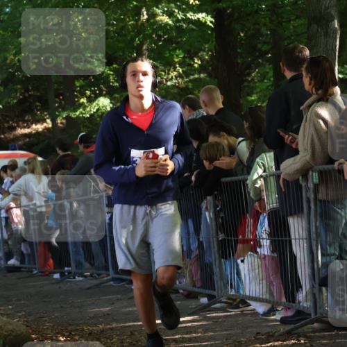 28.09.2025 - 33. Volkslauf durch das schöne Alstertal Strokosch-Dieckow http://msf.ph/oto/8965528 28.09.2025 11:25:38 Ziel 3081, 3152 meine-sportfotos.de