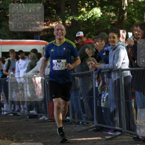28.09.2025 - 33. Volkslauf durch das schöne Alstertal Strokosch-Dieckow http://msf.ph/oto/8965568 28.09.2025 11:26:27 Ziel 1506, 3298 meine-sportfotos.de