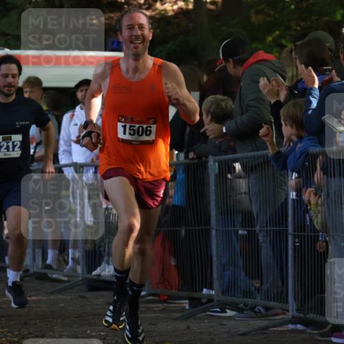 28.09.2025 - 33. Volkslauf durch das schöne Alstertal Strokosch-Dieckow http://msf.ph/oto/8965574 28.09.2025 11:26:33 Ziel 1506, 3212 meine-sportfotos.de