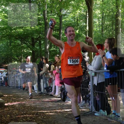 28.09.2025 - 33. Volkslauf durch das schöne Alstertal Strokosch-Dieckow http://msf.ph/oto/8965580 28.09.2025 11:26:36 Ziel 1506, 3212 meine-sportfotos.de