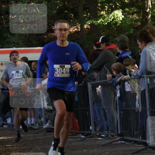 28.09.2025 - 33. Volkslauf durch das schöne Alstertal Strokosch-Dieckow http://msf.ph/oto/8965604 28.09.2025 11:27:05 Ziel 3049, 3946 meine-sportfotos.de