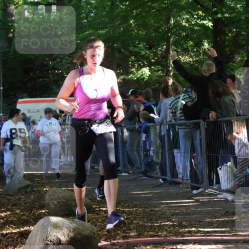 28.09.2025 - 33. Volkslauf durch das schöne Alstertal Strokosch-Dieckow http://msf.ph/oto/8965629 28.09.2025 11:27:30 Ziel 1002, 3048, 3066, 3357, 3391, 4141 meine-sportfotos.de