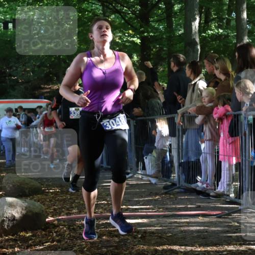 28.09.2025 - 33. Volkslauf durch das schöne Alstertal Strokosch-Dieckow http://msf.ph/oto/8965630 28.09.2025 11:27:30 Ziel 1002, 3048, 3066, 3357, 3391, 4141 meine-sportfotos.de